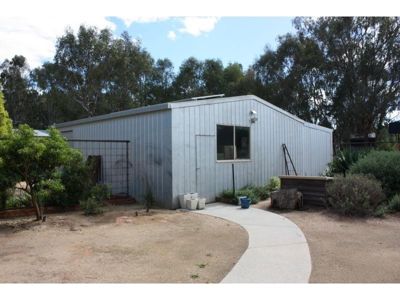 22 Glenfern Court, Benalla VIC 3672