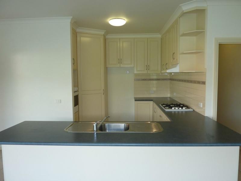 5 Monash Drive, Benalla VIC 3672