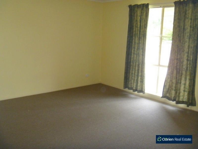 239 Monohans Road, Cranbourne West VIC 3977