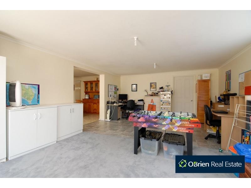 3 Cilento Crescent, Lynbrook VIC 3975
