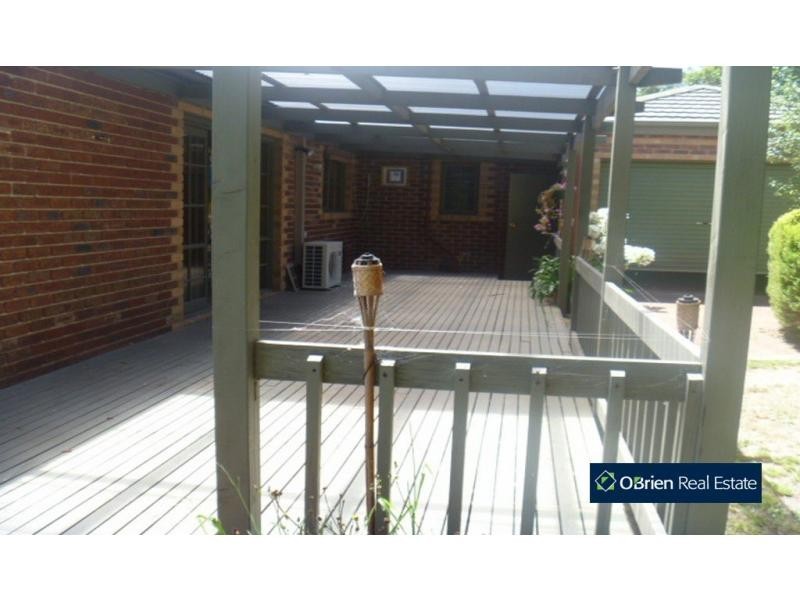 5 Don Juan Court, Narre Warren VIC 3805