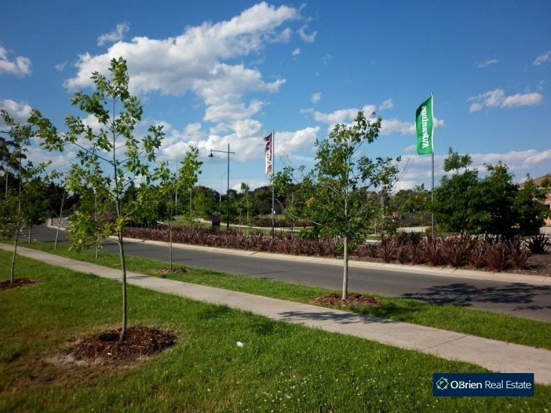 L378 Madison Place, Officer VIC 3809