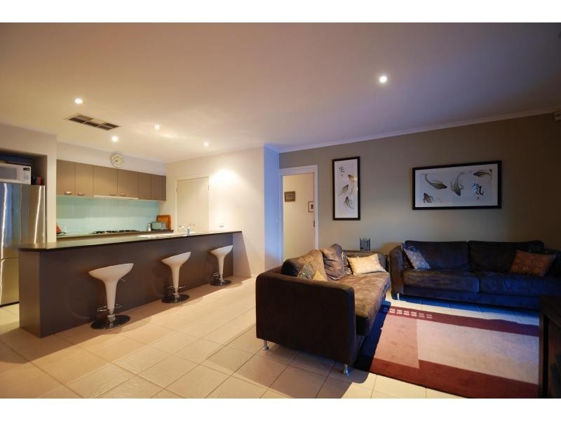 22 Ganaway Drive, Berwick VIC 3806