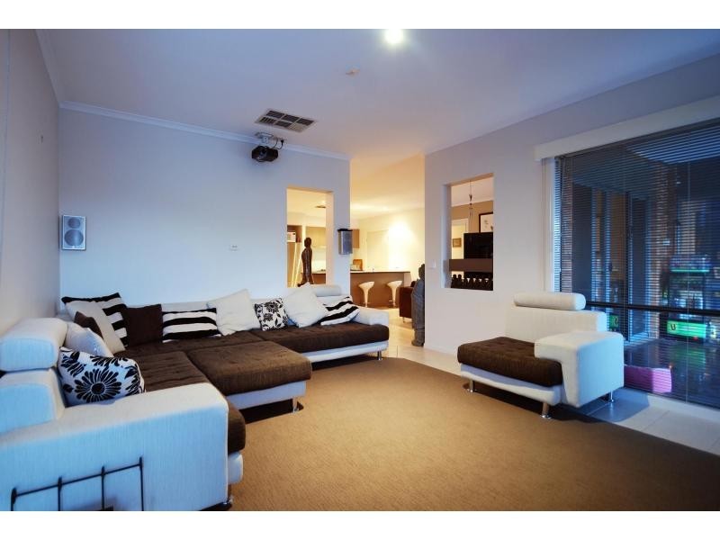 22 Ganaway Drive, Berwick VIC 3806