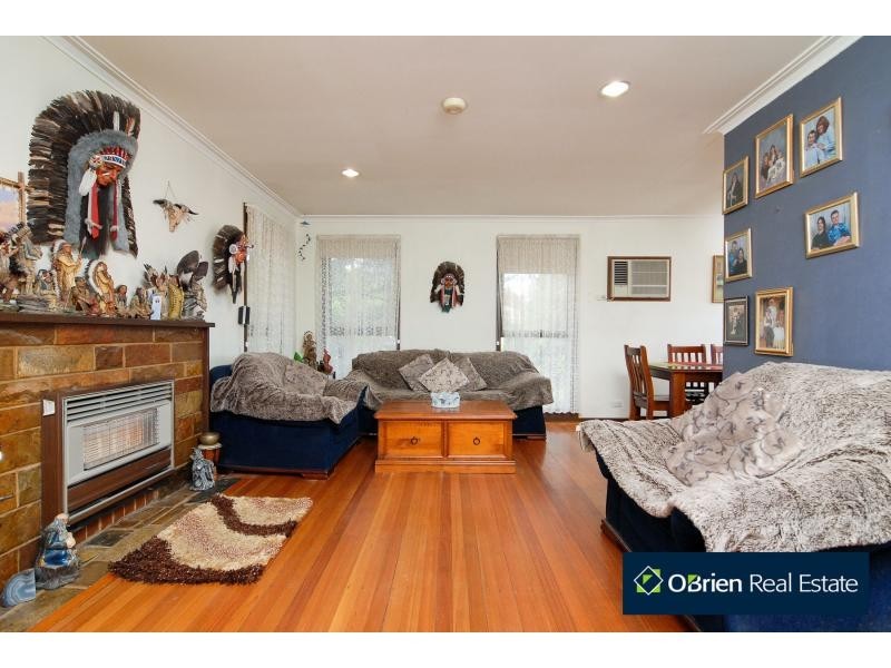 49 Sweeney Drive, Narre Warren VIC 3805