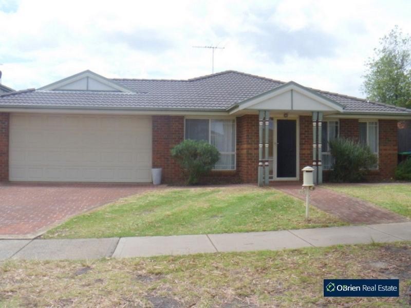 10 Tangerine Drive, Narre Warren South VIC 3805