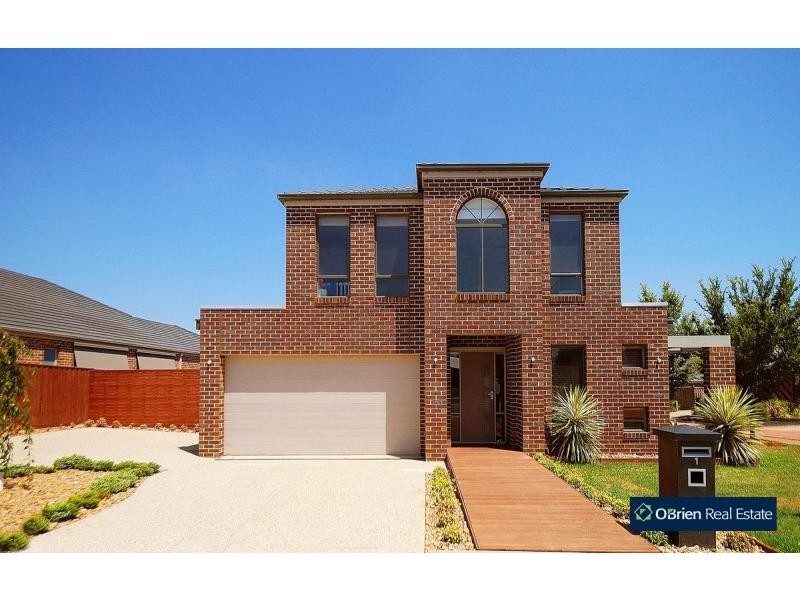 1 Angelique Street, Berwick VIC 3806