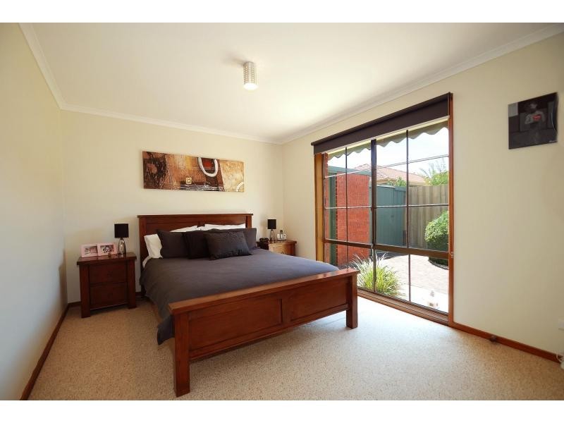 Unit 4/60-64 Woods Street, Beaconsfield VIC 3807