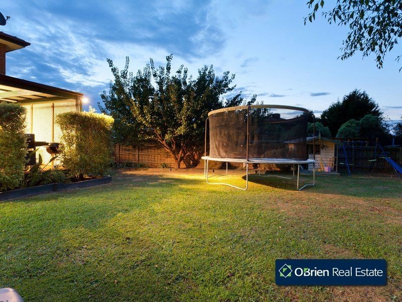 2 Freda Court, Narre Warren VIC 3805