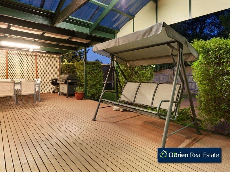 2 Freda Court, Narre Warren VIC 3805