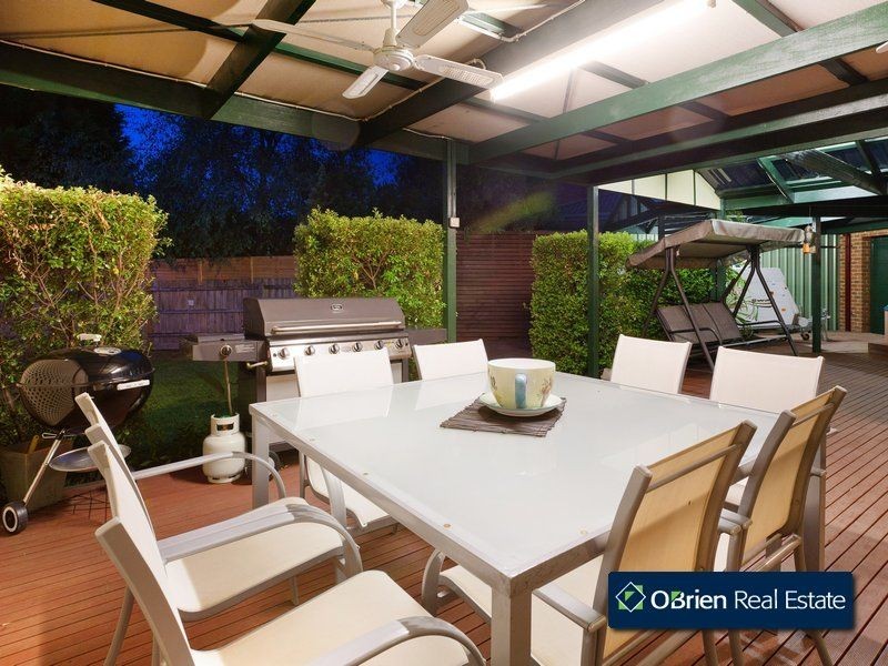 2 Freda Court, Narre Warren VIC 3805