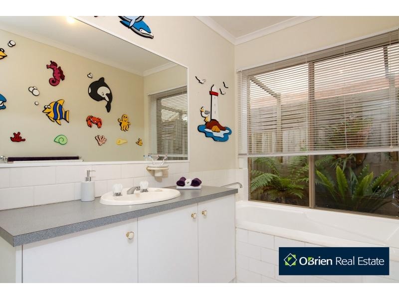 5 Quail Court, Narre Warren South VIC 3805