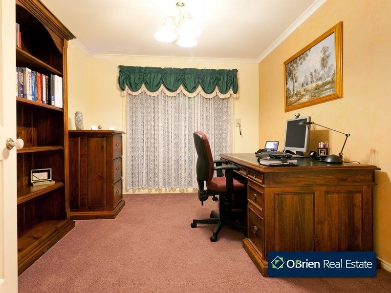 12 Clarinda Drive, Narre Warren VIC 3805