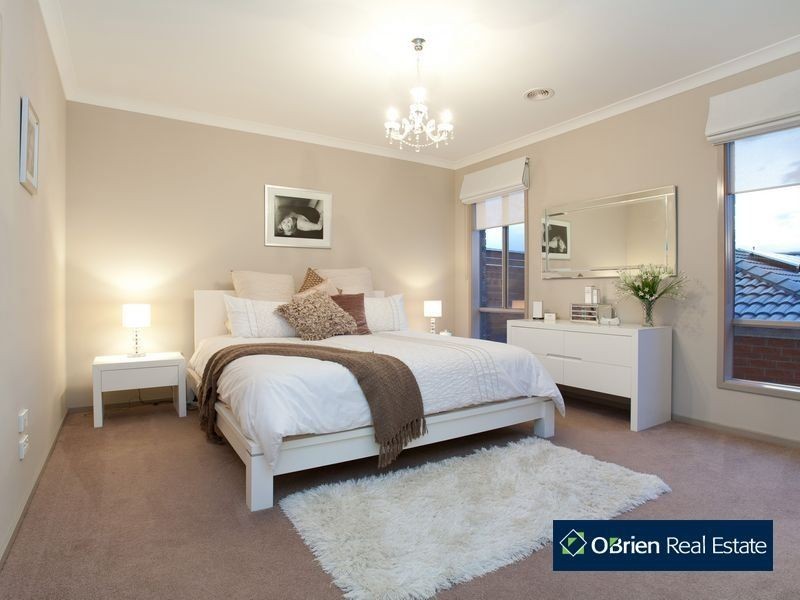 99 Marisa Crescent, Berwick VIC 3806