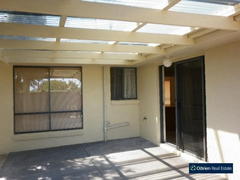 3 Ambleside Crescent, Berwick VIC 3806