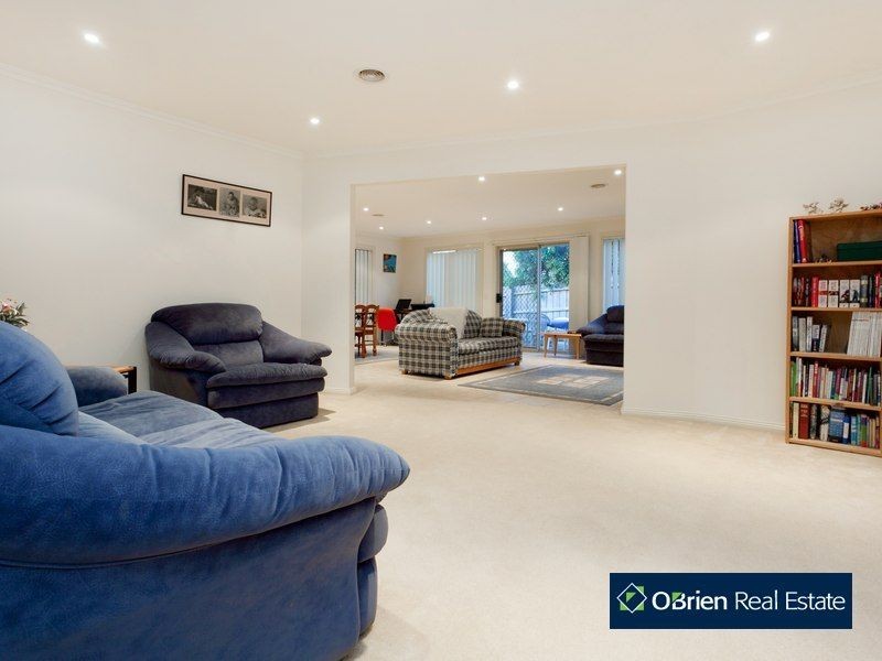 14 Turella Close, Berwick VIC 3806