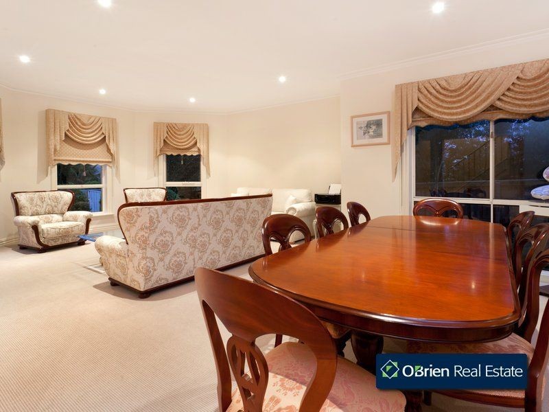 9 The Oval, Berwick VIC 3806
