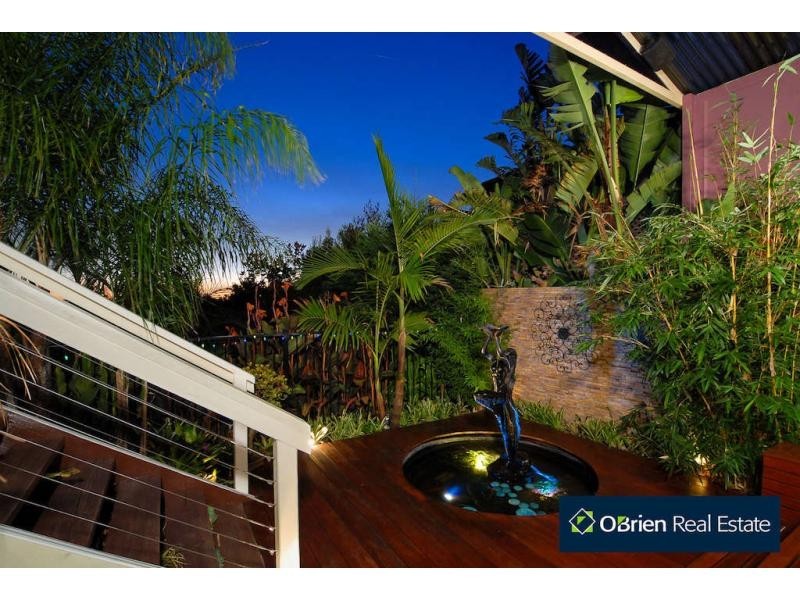 40 Montbrae Circuit, Narre Warren North VIC 3804