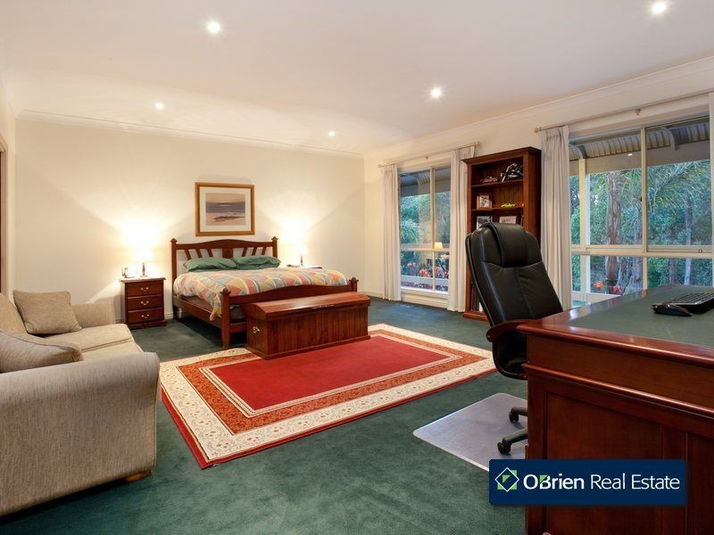 84 Murrawong Road, Maryknoll VIC 3812