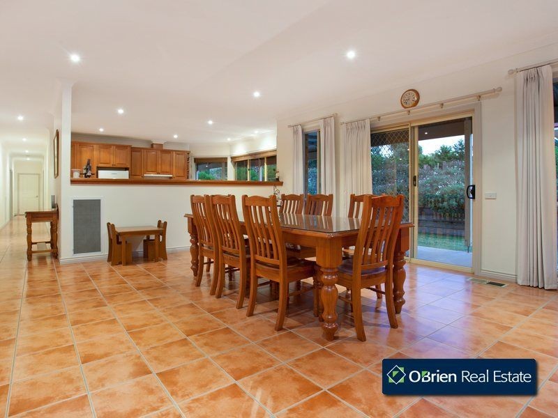 84 Murrawong Road, Maryknoll VIC 3812