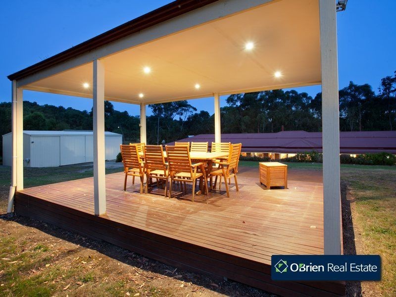 84 Murrawong Road, Maryknoll VIC 3812