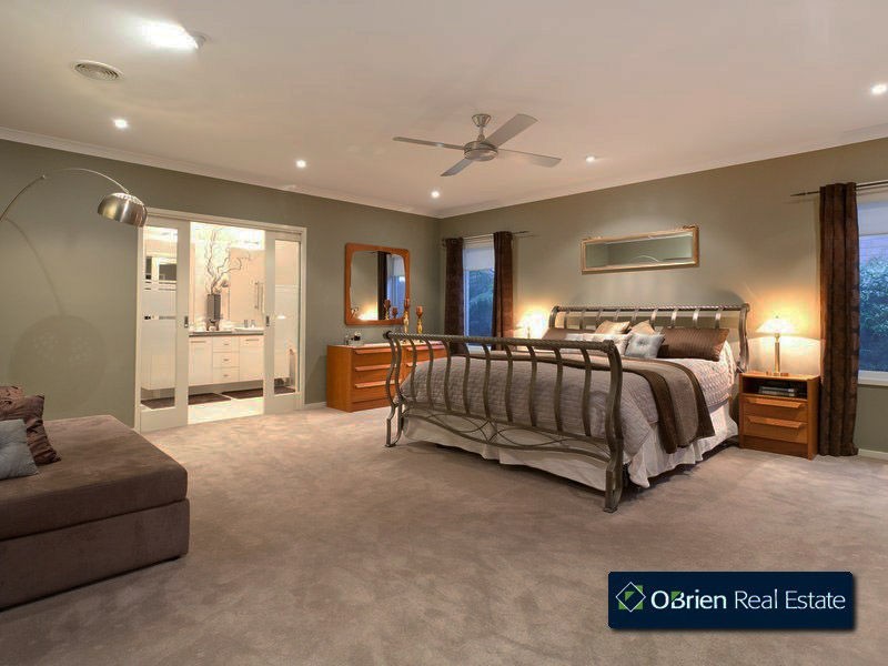 36 Marsh Grove, Berwick VIC 3806