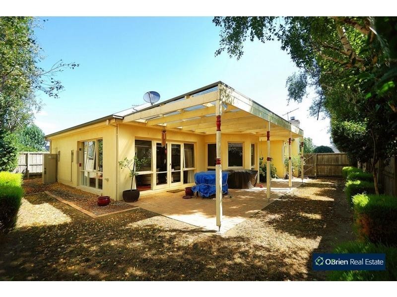 2 Caranya Court, Narre Warren South VIC 3805