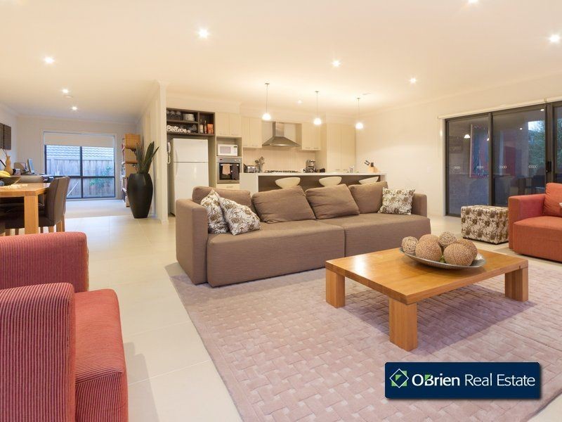 92 Grices Road, Berwick VIC 3806