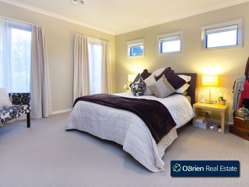 92 Grices Road, Berwick VIC 3806