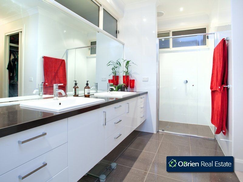 1 Ware Place, Berwick VIC 3806