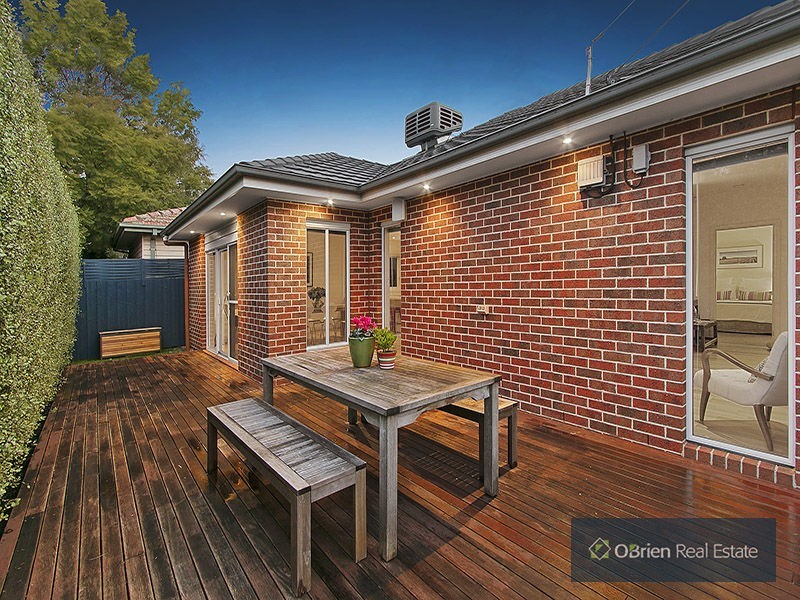 2A Ellen Street, Parkdale VIC 3195