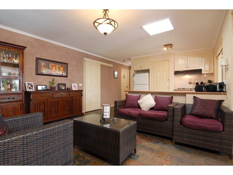 9 Valda Court, Cranbourne VIC 3977