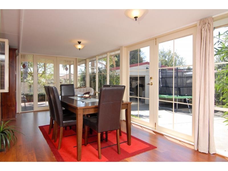 9 Valda Court, Cranbourne VIC 3977