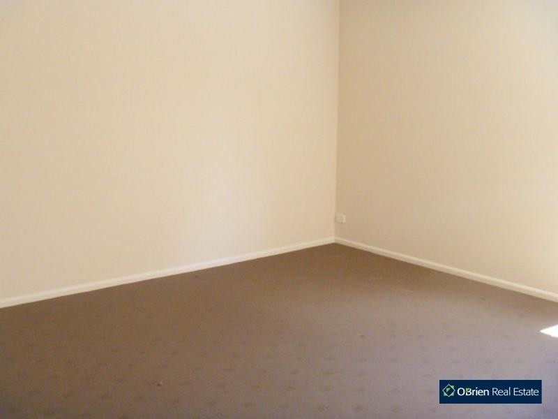 51 Ridgemont Drive, Berwick VIC 3806