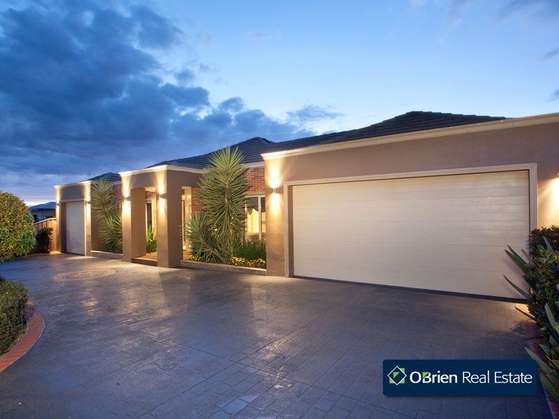 13 Beaconhill Drive, Beaconsfield VIC 3807