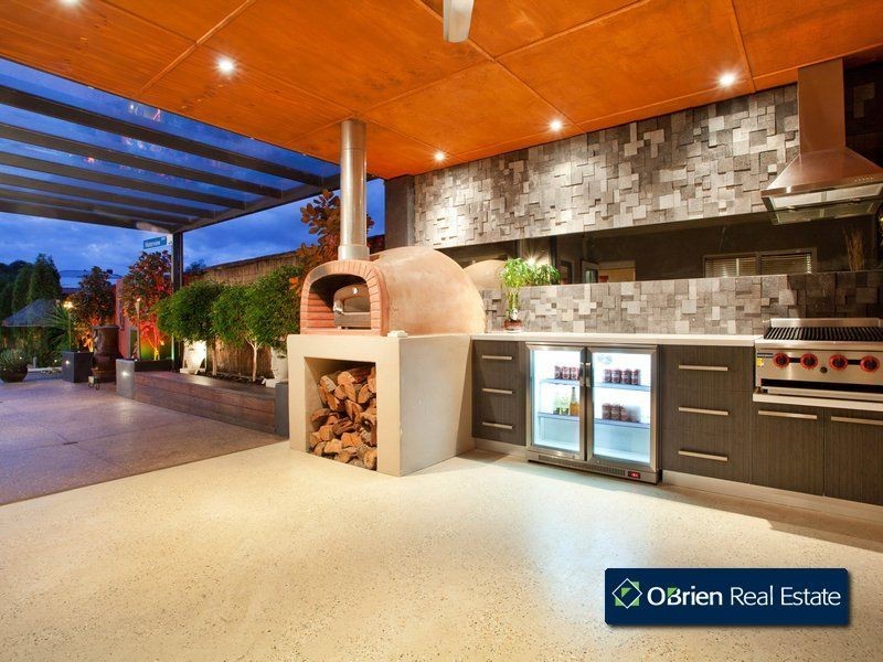 13 Beaconhill Drive, Beaconsfield VIC 3807