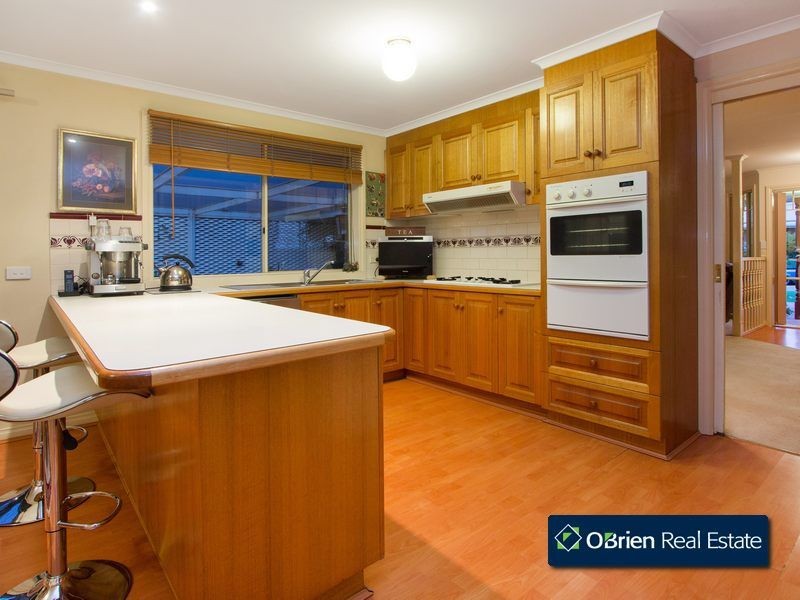 46 Yaldara Drive, Berwick VIC 3806
