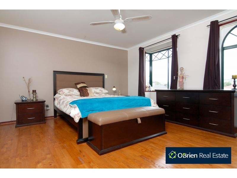 5 Ainsleigh Court, Narre Warren VIC 3805