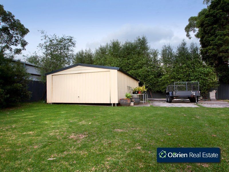 5 Patricia Court, Berwick VIC 3806
