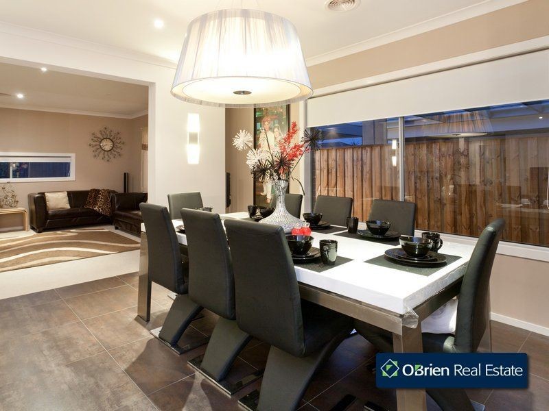 12 Waterbury Street, Cranbourne VIC 3977