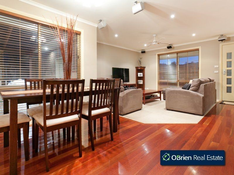 43 Jarryd Crescent, Berwick VIC 3806