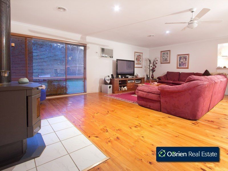 36 Ireland Avenue, Narre Warren VIC 3805