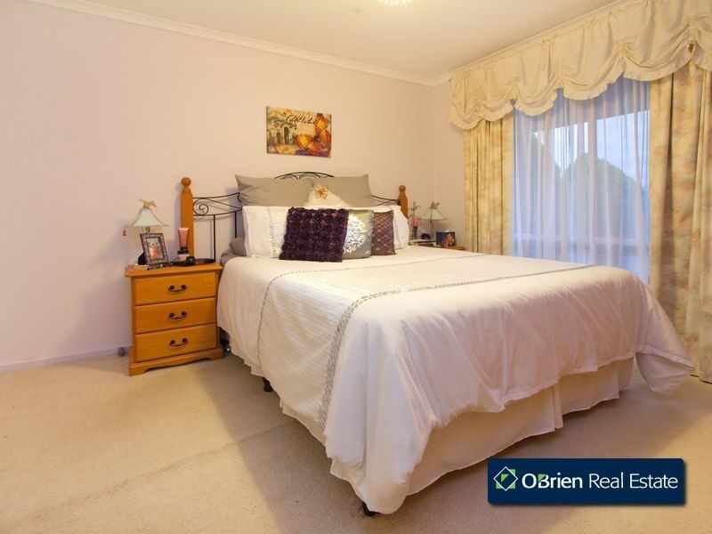 36 Ireland Avenue, Narre Warren VIC 3805