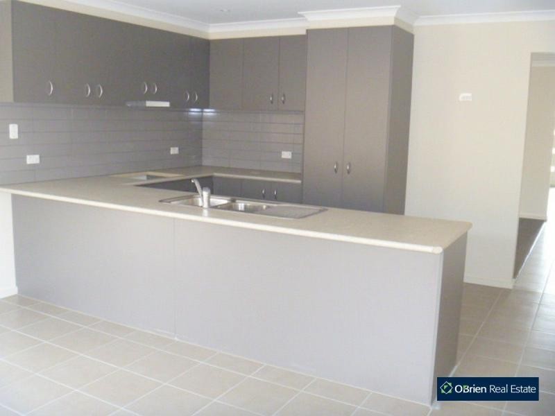 9 Immy Place, Narre Warren VIC 3805