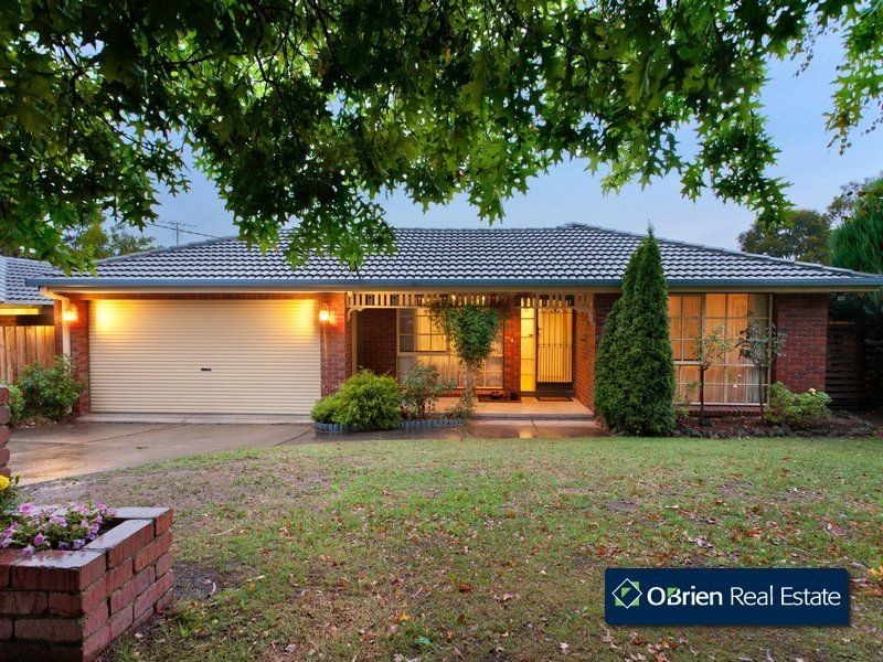16 Neill Street, Berwick VIC 3806