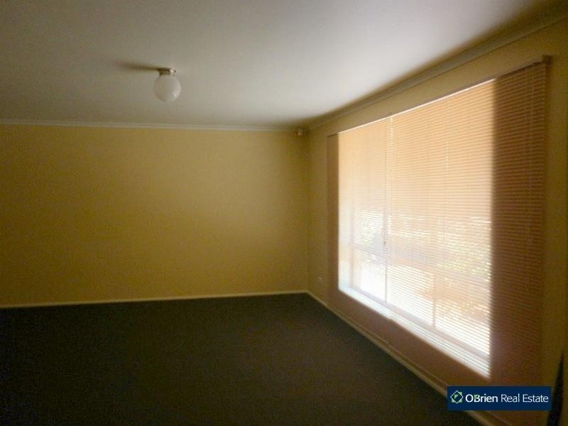 3 Ambleside Crescent, Berwick VIC 3806