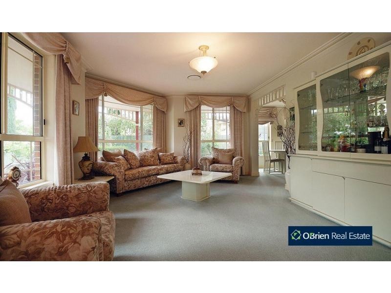 17 Wood Road, Narre Warren South VIC 3805