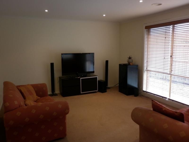 2 Marija Crescent, Berwick VIC 3806