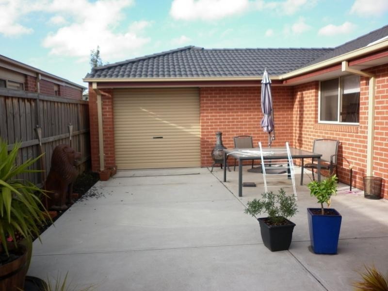 2 Marija Crescent, Berwick VIC 3806