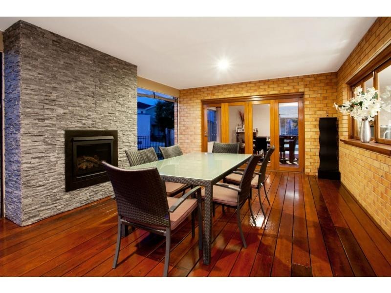 76 Moondarra Drive, Berwick VIC 3806